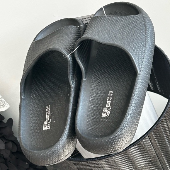 Slides Black Cushion Comfy Sandals-Slides-Slippers. - Picture 7 of 7